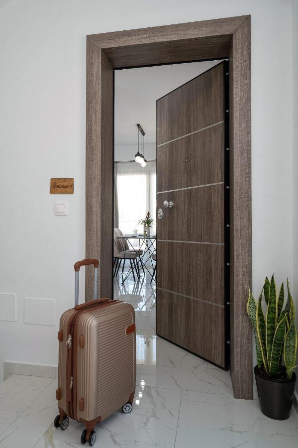 הרקליון Amersa Luxury Apartments מראה חיצוני תמונה
